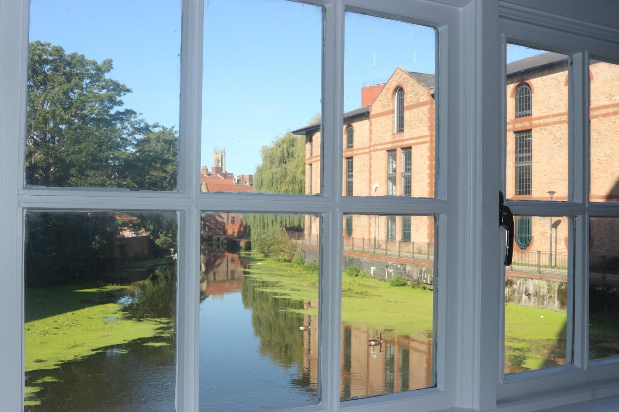 Chocolets - The Foss Suite York Exteriör bild